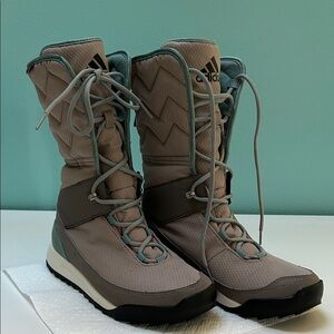 Adidas Women's Taupe and Dark Gray Winter Boots